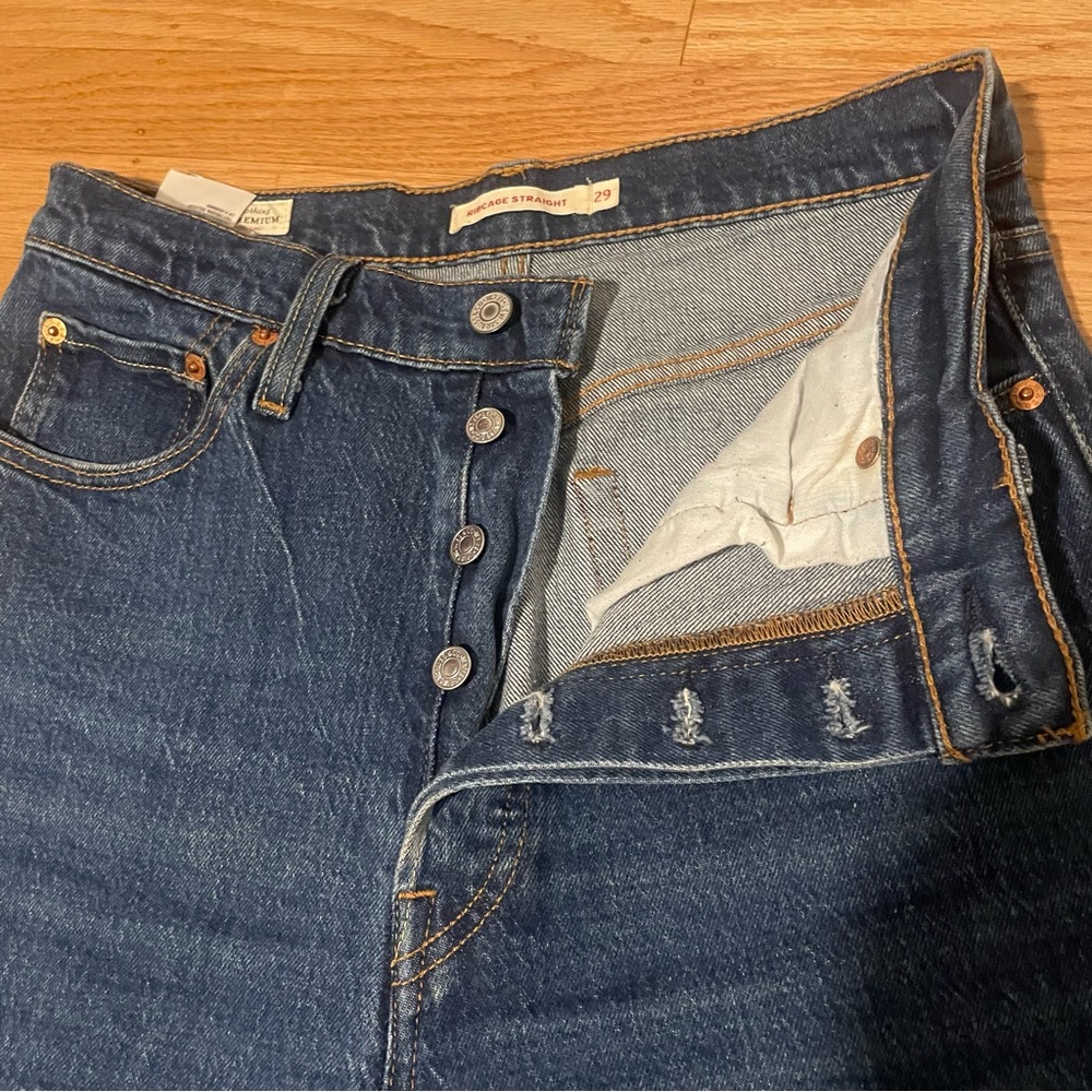 ❌SOLD❌LEVI’S  RIBCAGE STRAIGHT ANKLE WOMEN'S JEANS Size 29 - Picture 9 of 11